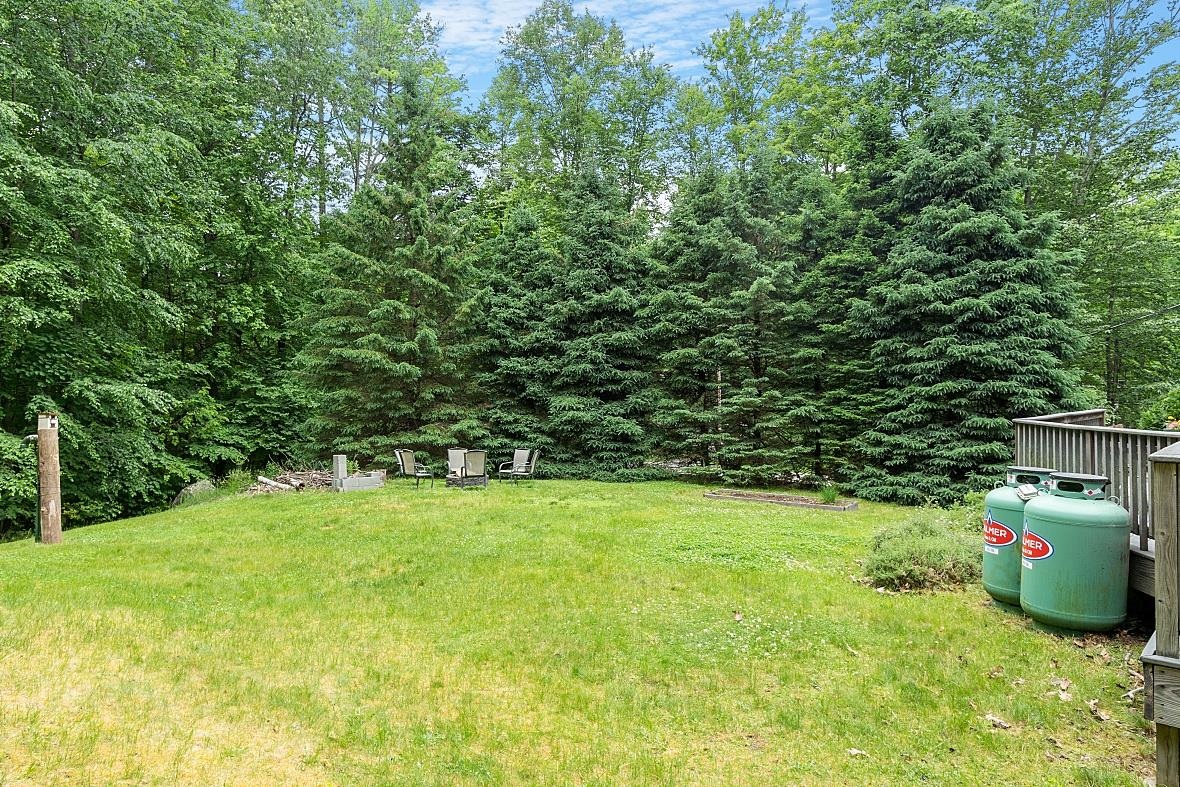 31 Pine Ridge Circle Sandown, NH 03873 - Photo 13 of 40