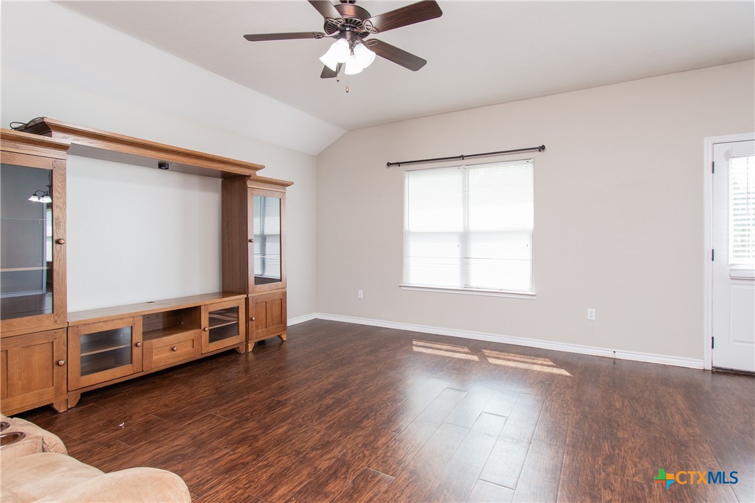202 Diane Road Moody, TX 76557 - Photo 4 of 20