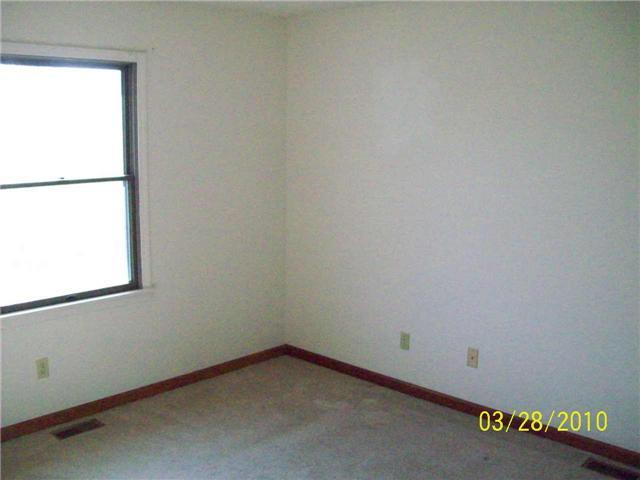 2033 Country Club Road Indianapolis, IN 46214 - Photo 12 of 12 Gallery Image 12
