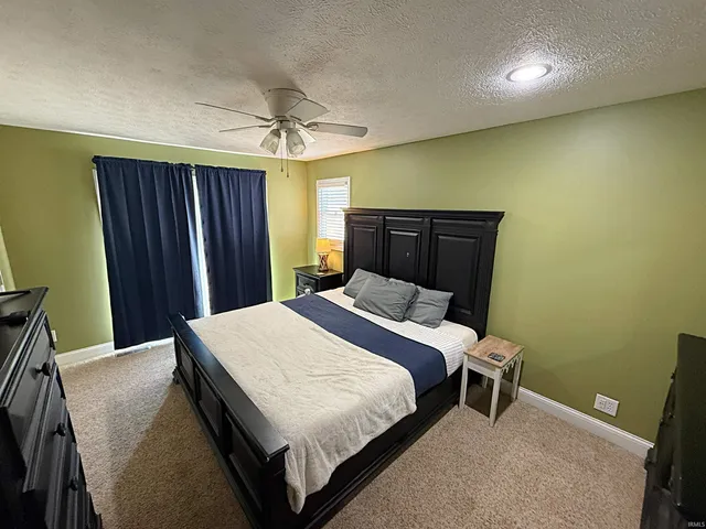 $275,000 | 411 South 100 East, Washington, IN 47501