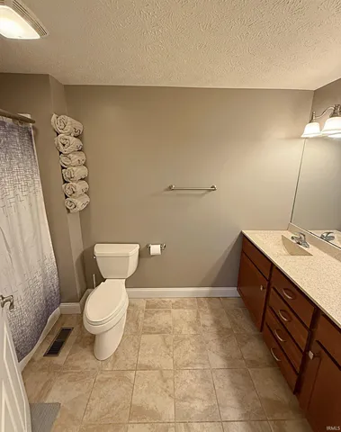 $275,000 | 411 South 100 East, Washington, IN 47501