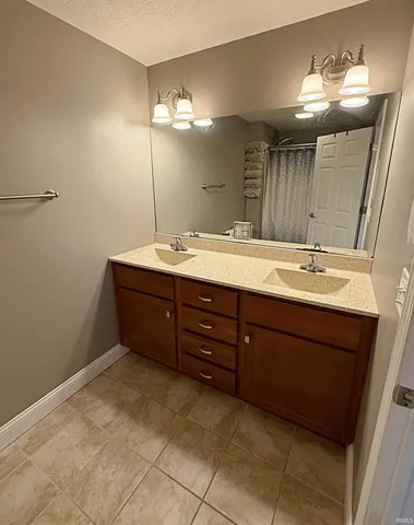 $275,000 | 411 South 100 East, Washington, IN 47501