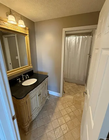 $275,000 | 411 South 100 East, Washington, IN 47501