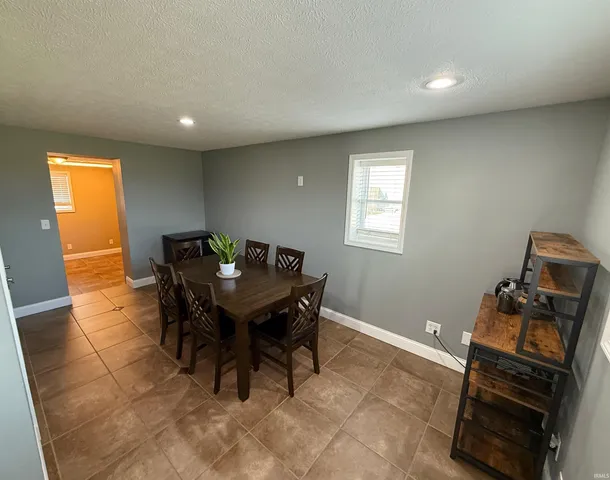 $275,000 | 411 South 100 East, Washington, IN 47501