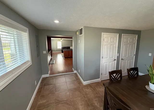 $275,000 | 411 South 100 East, Washington, IN 47501