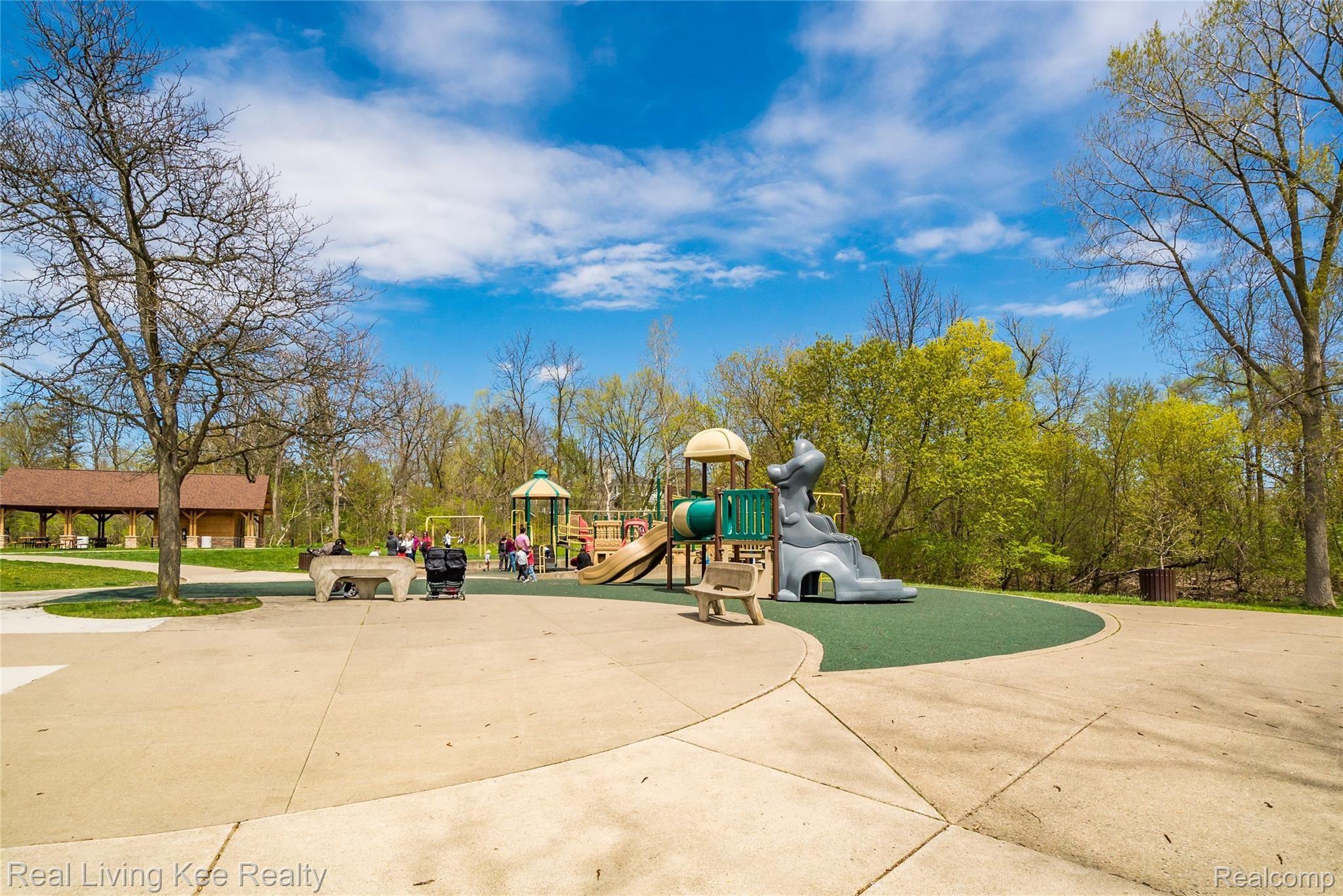 430 Baldwin Avenue Rochester, MI 48307 - Photo 40 of 41 Rochester (13 of 14).jpg