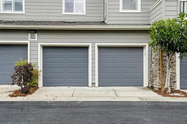 $1,498,000 | 700 Live Oak Way, Unit 702, Belmont, CA 94002