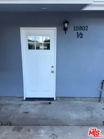 $3,500 | 10802 1/2 South Doty Avenue, Inglewood, CA 90303