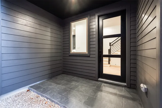 $1,069,900 | 2412 Elmen Street, Houston, TX 77019