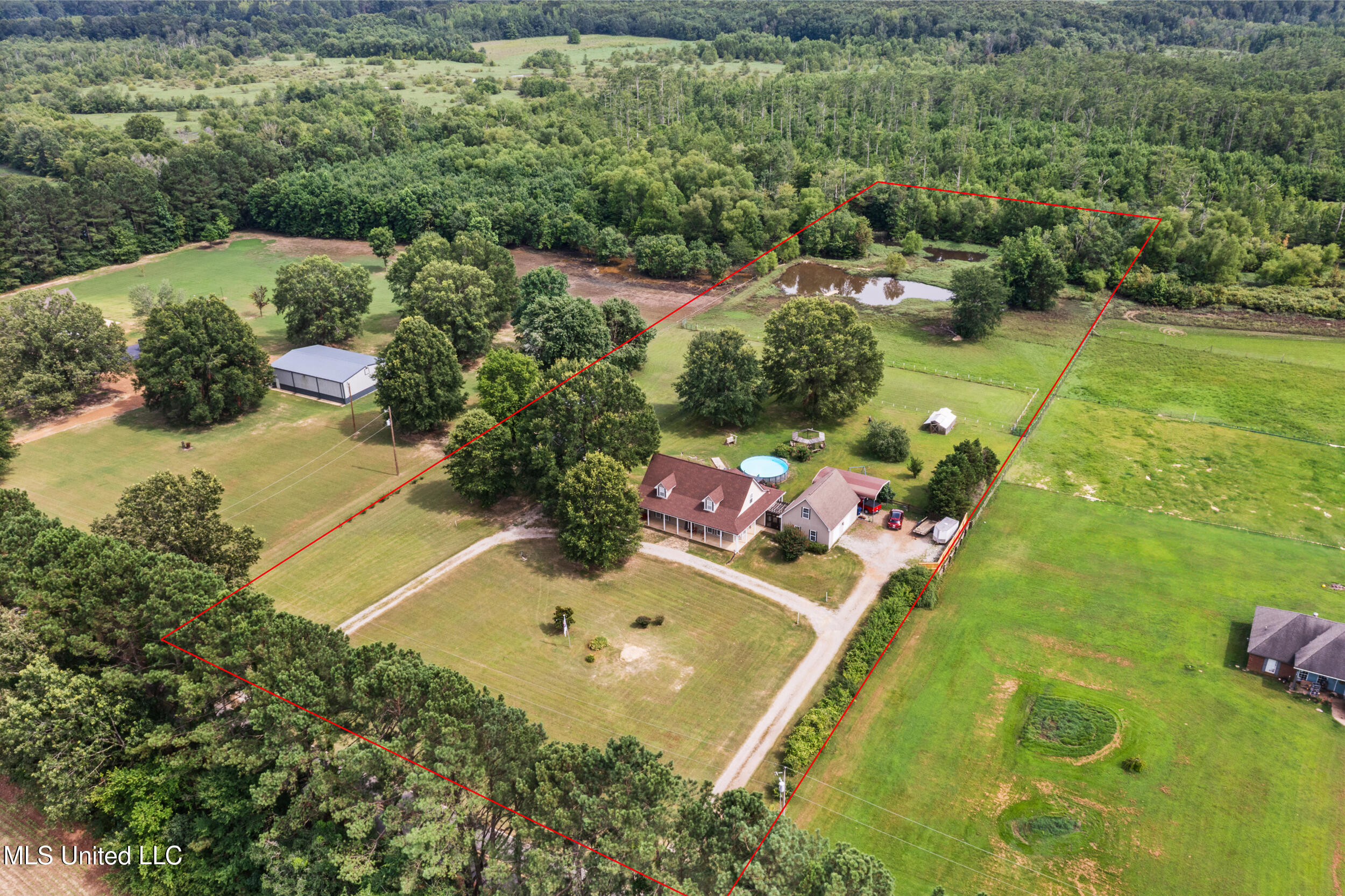 7623 Grass Pond Road Hernando, MS 38632 - Photo 13 of 35 7623 grass pond rd-exterior-09