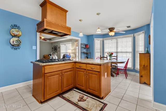 $474,900 | 7623 Grass Pond Road, Hernando, MS 38632