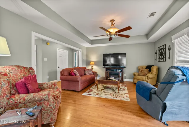 $474,900 | 7623 Grass Pond Road, Hernando, MS 38632