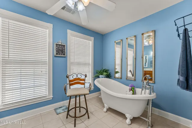 $474,900 | 7623 Grass Pond Road, Hernando, MS 38632