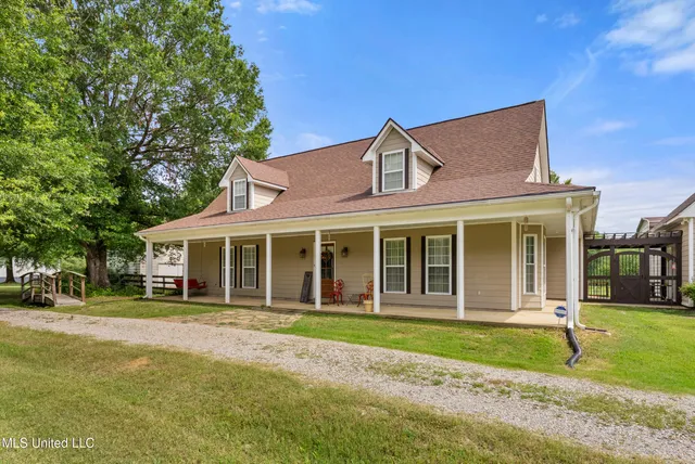$474,900 | 7623 Grass Pond Road, Hernando, MS 38632