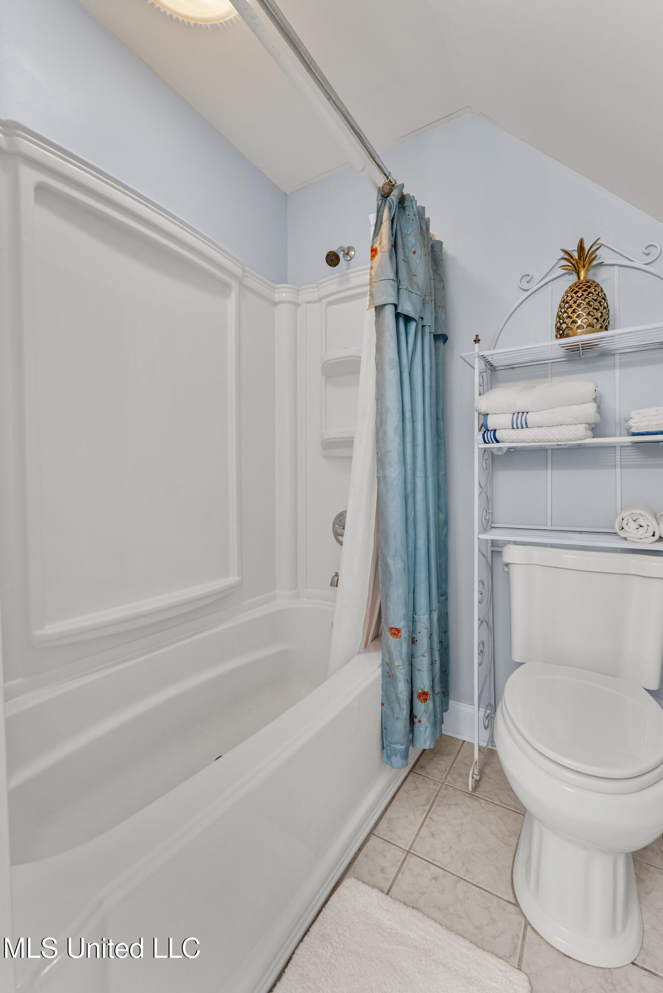 7623 Grass Pond Road Hernando, MS 38632 - Photo 32 of 35 7623 grass pond rd-interior-18