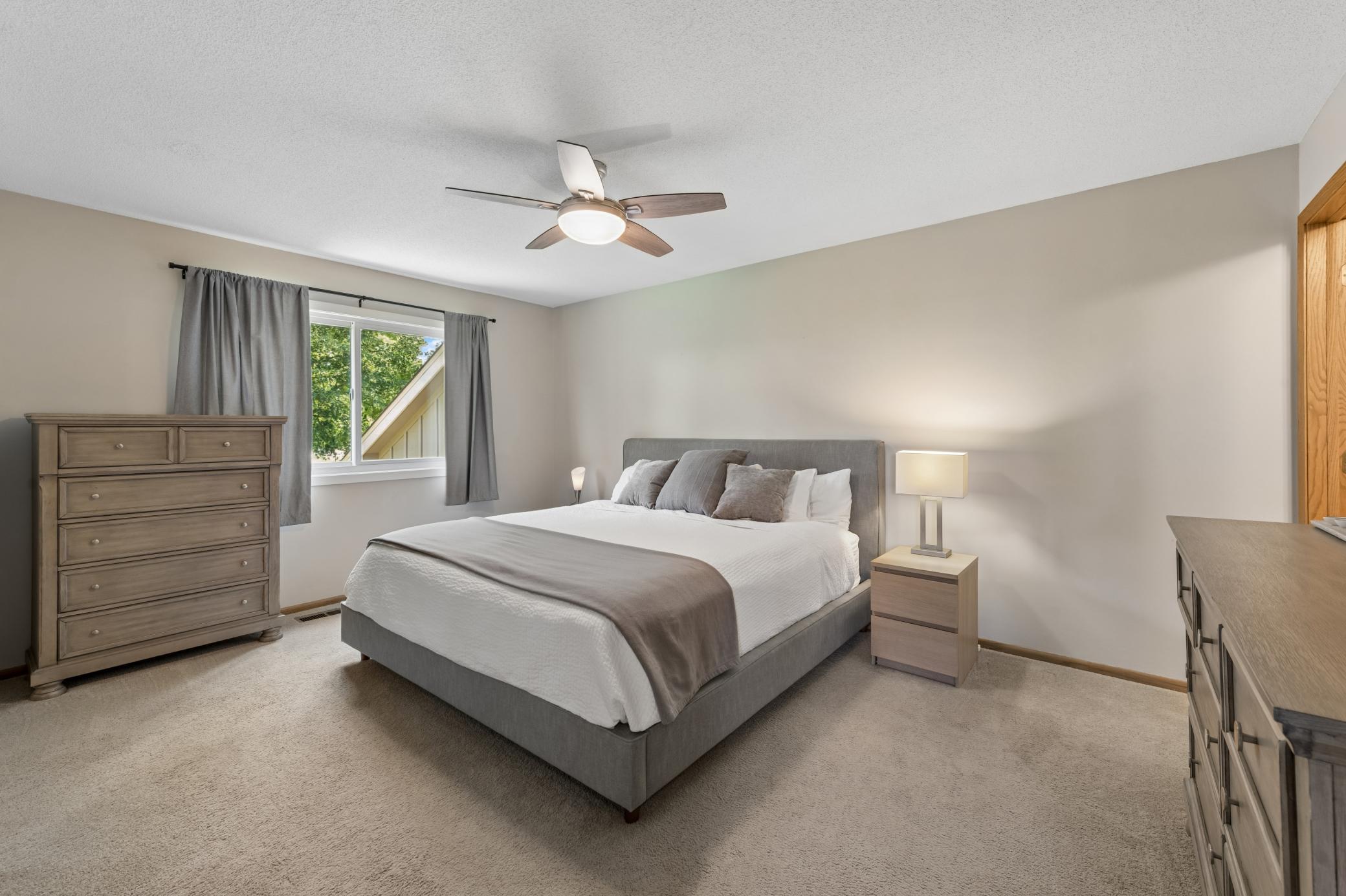 6015 Creek Ridge Court Minnetonka, MN 55345 - Photo 13 of 36