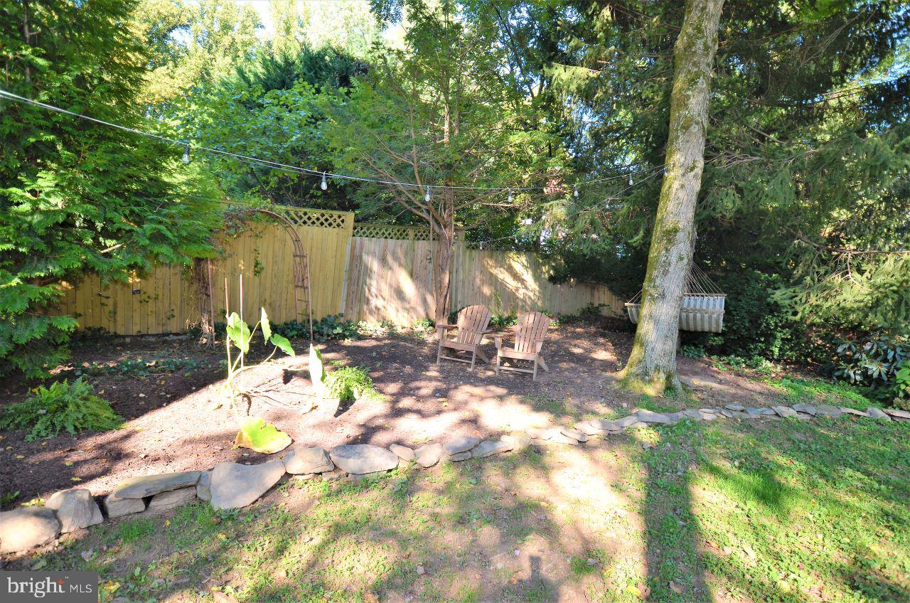 8817 Walnut Hill Road Chevy Chase, MD 20815 - Photo 28 of 30