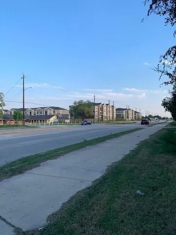 $3,300,000 | 13410 Cullen Boulevard, Houston, TX 77047