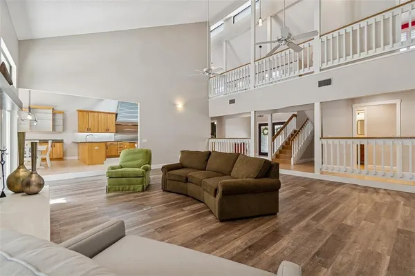 $1,350,000 | 3812 Little Road, Lutz, FL 33548