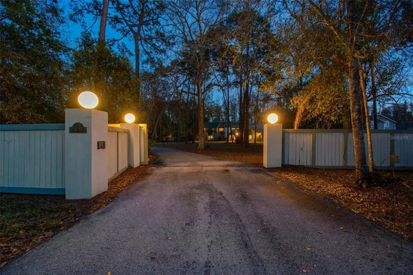 $1,350,000 | 3812 Little Road, Lutz, FL 33548