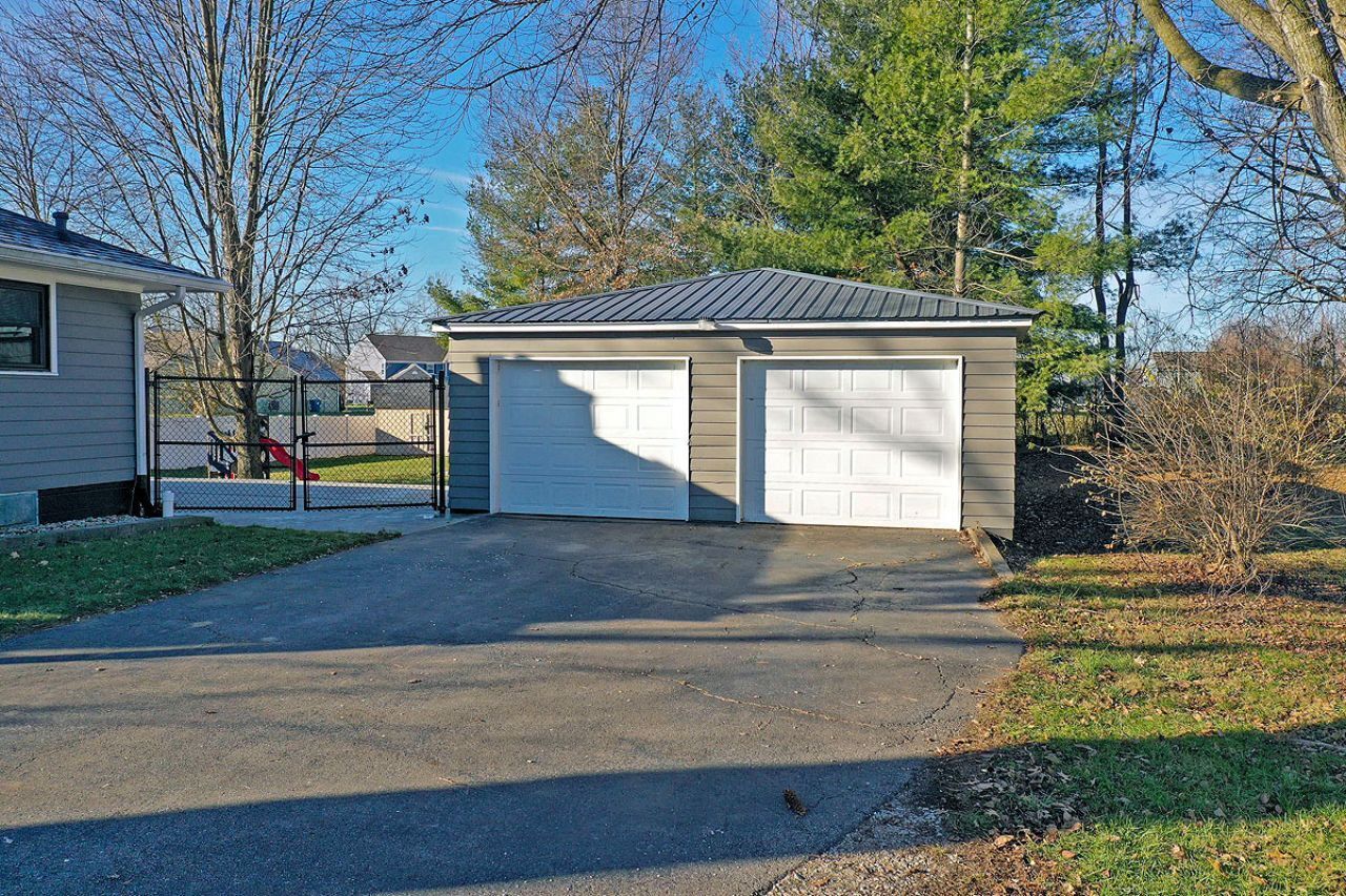 1908 Bade Road Indianapolis, IN 46239 - Photo 31 of 33 Gallery Image 31