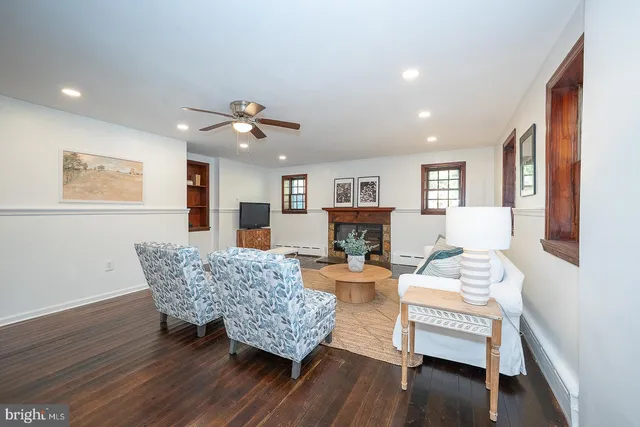 $850,000 | 875 Old State Road, Berwyn, PA 19312