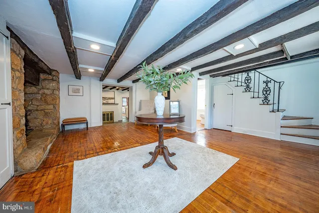 $850,000 | 875 Old State Road, Berwyn, PA 19312