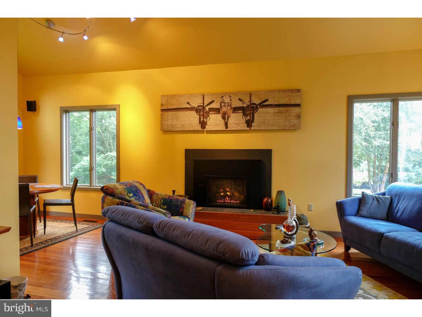 2735 Conestoga Road Chester Springs, PA 19425 - Photo 7 of 25 Living Room