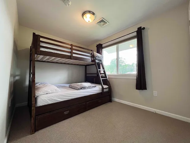 $2,300 | 1011 Laconia Road, Unit 4, Tilton, NH 03276