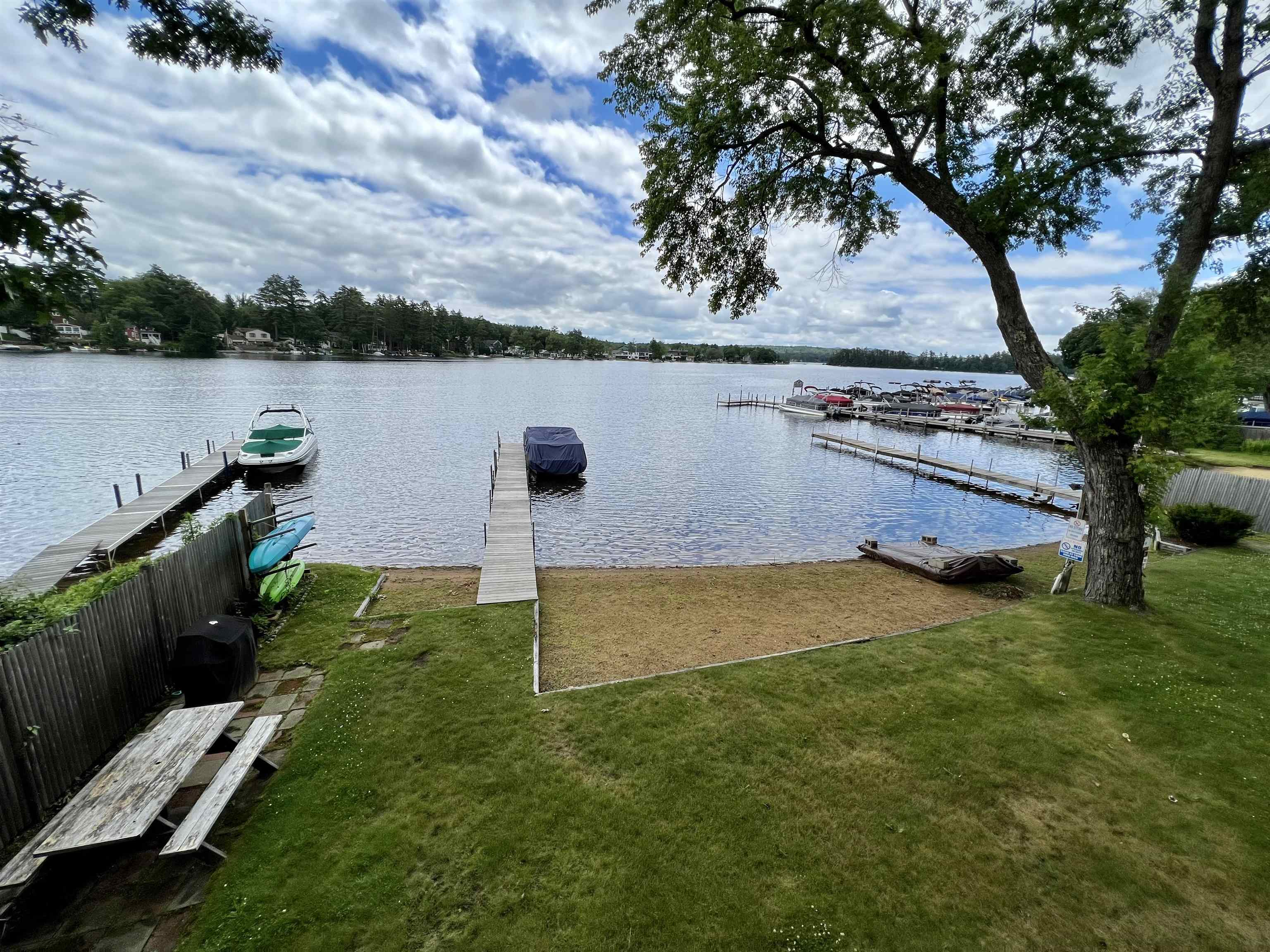 1011 Laconia Road, Unit 4 Tilton, NH 03276 - Photo 16 of 24