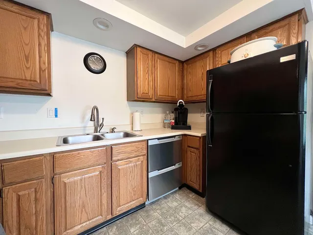 $2,300 | 1011 Laconia Road, Unit 4, Tilton, NH 03276