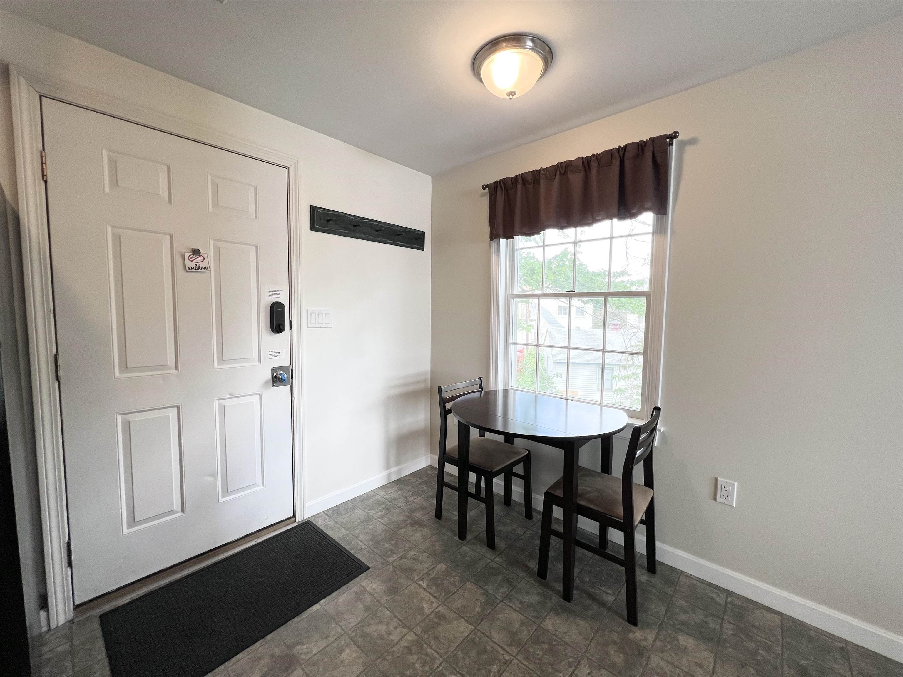 1011 Laconia Road, Unit 4 Tilton, NH 03276 - Photo 7 of 24