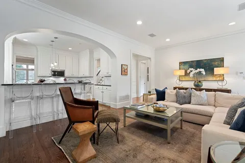 $1,895,000 | 6936 Pasadena Avenue, Dallas, TX 75214