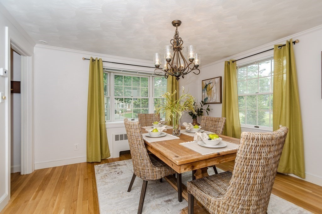 7 Homestead Road Lynnfield, MA 01940 - Photo 7 of 29 Gallery Image 7