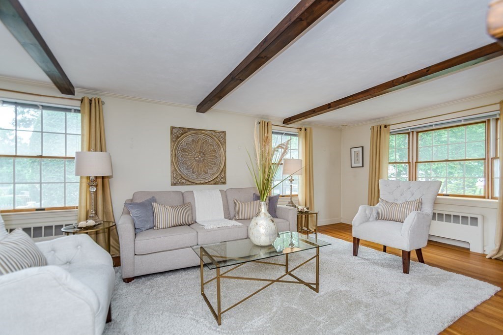 7 Homestead Road Lynnfield, MA 01940 - Photo 9 of 29 Gallery Image 9