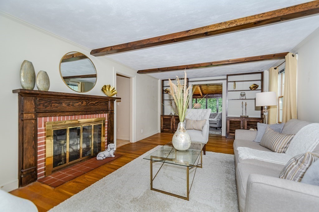 7 Homestead Road Lynnfield, MA 01940 - Photo 10 of 29 Gallery Image 10