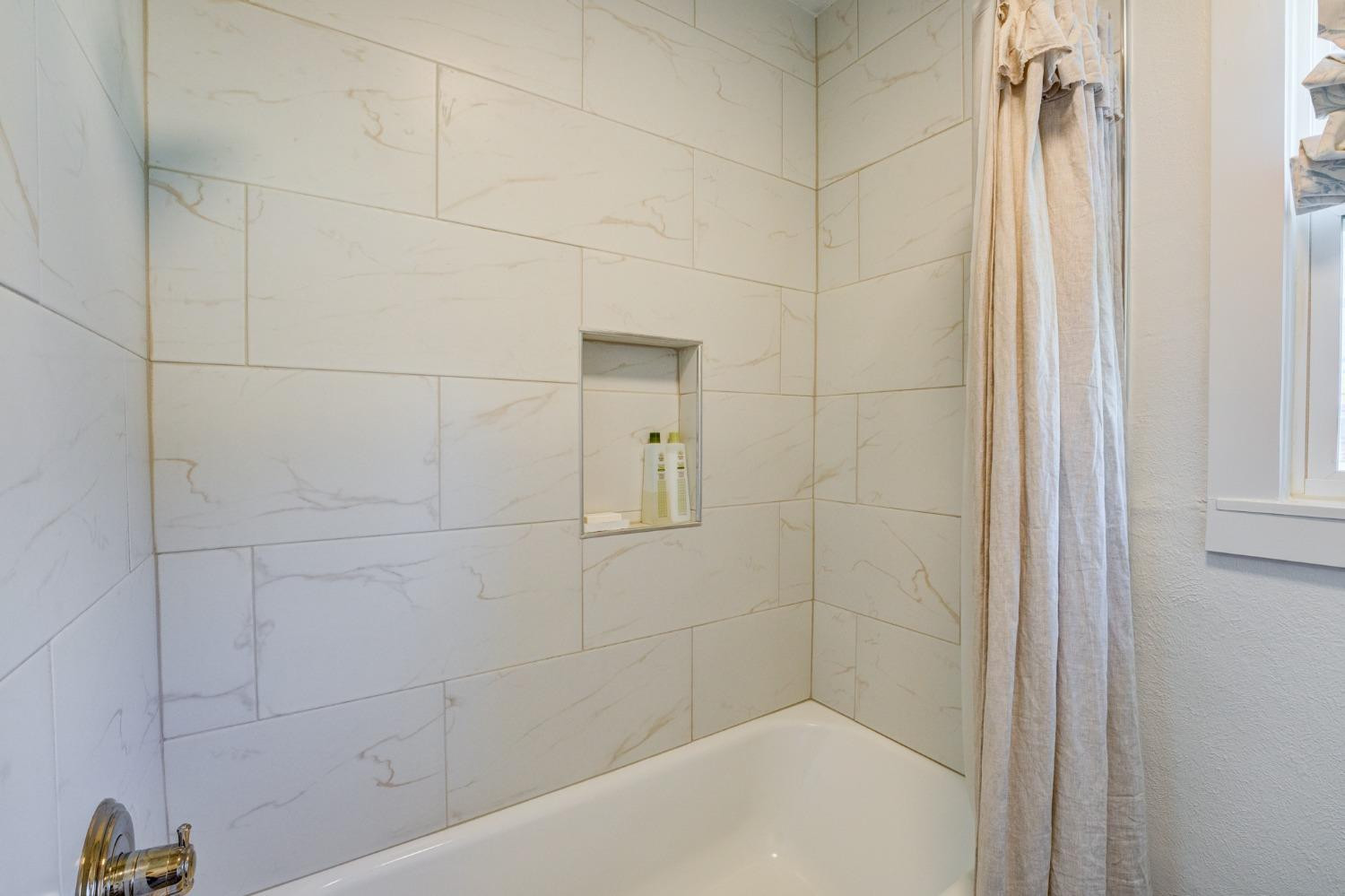 4409 14th Street Lubbock, TX 79416 - Photo 42 of 48 Gorgeously renovated Guest Bath