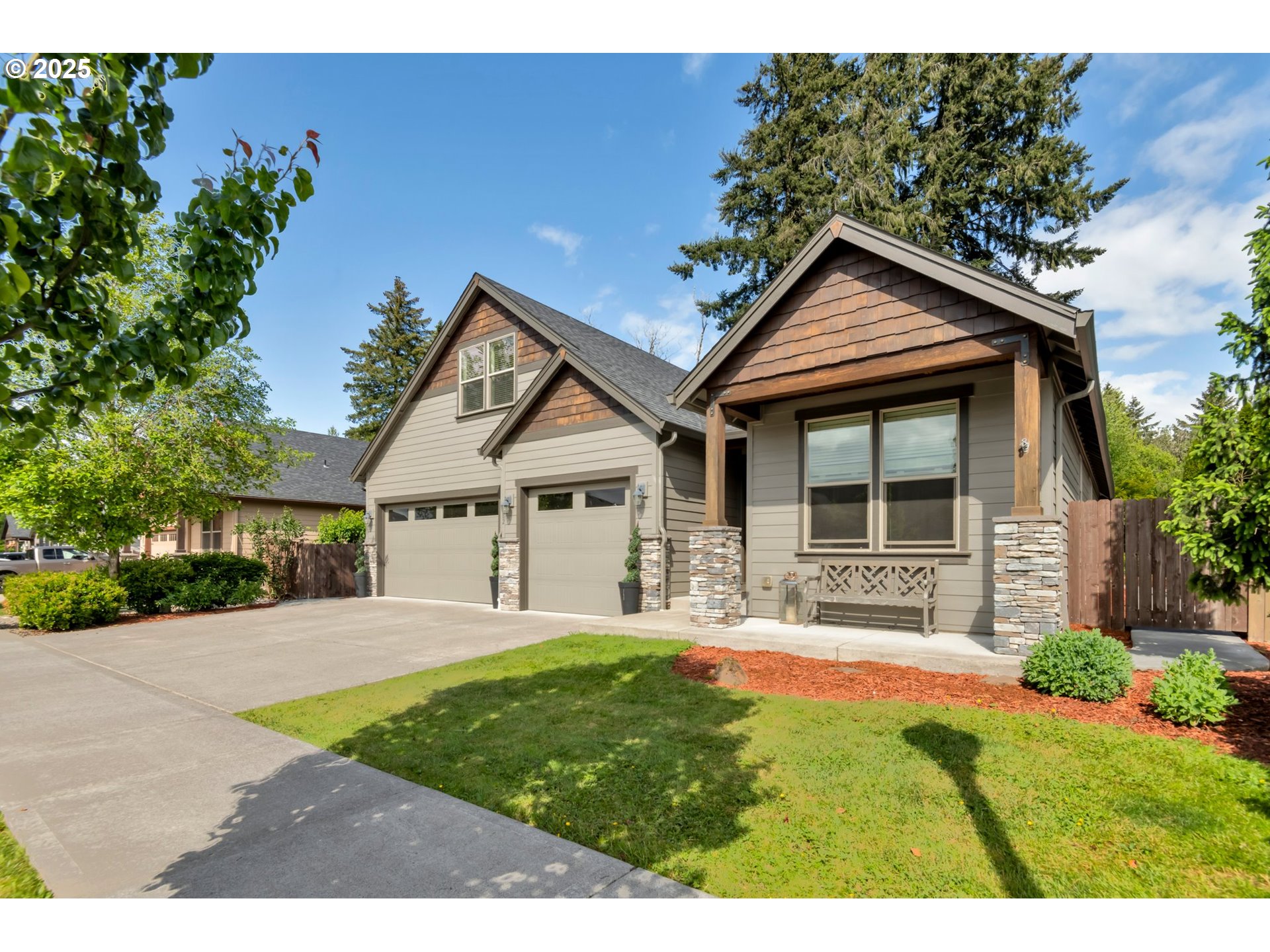 782 North 49th Avenue Ridgefield, WA 98642 - Photo 2 of 28