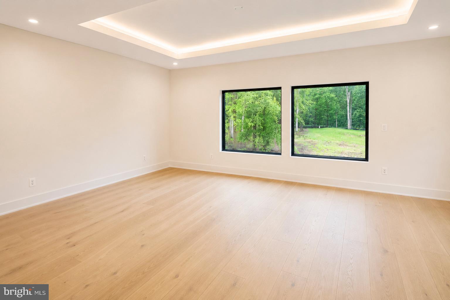 5947 Doyle Road Clifton, VA 20124 - Photo 46 of 69 an empty room with a window