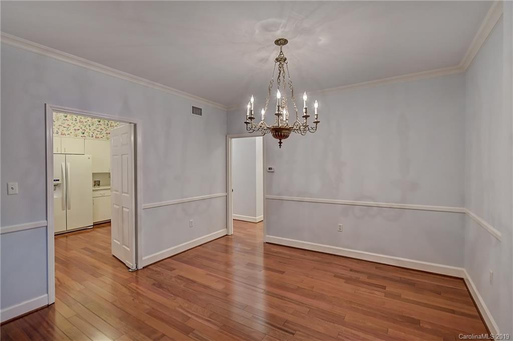 948 Cherokee Road, Unit F4 Charlotte, NC 28207 - Photo 14 of 30 Gallery Image 14