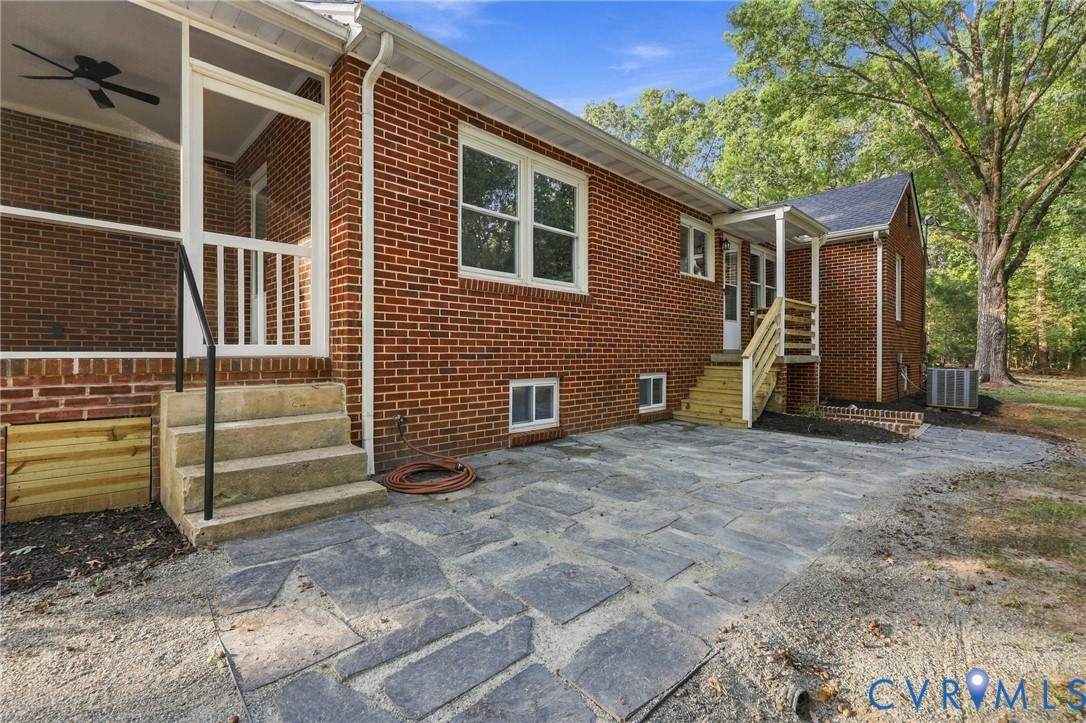 3290 Maidens Road Powhatan, VA 23139 - Photo 43 of 55 Gallery Image 43