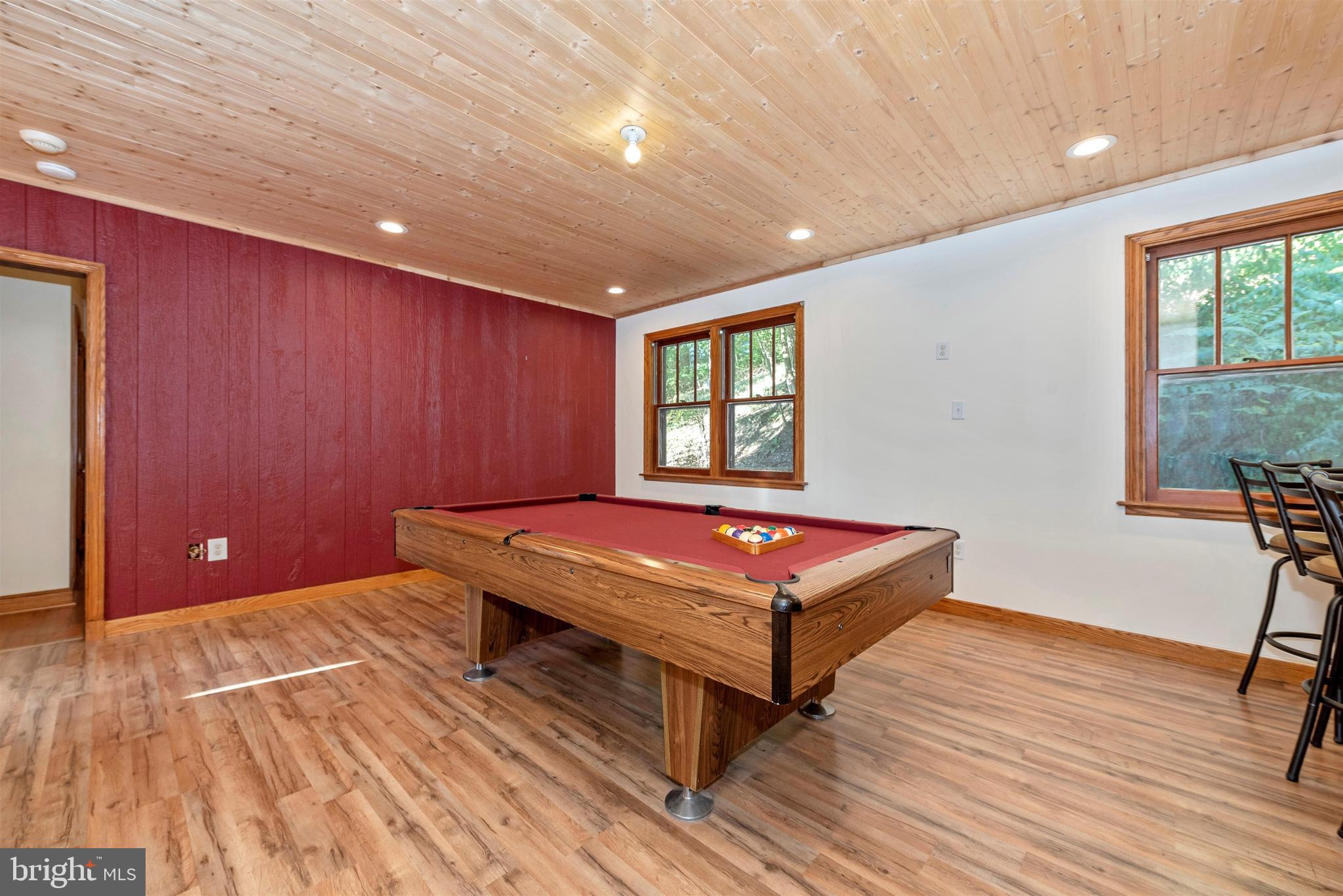 12013 Wolfsville Road Smithsburg, MD 21783 - Photo 24 of 55 Pool Table conveys