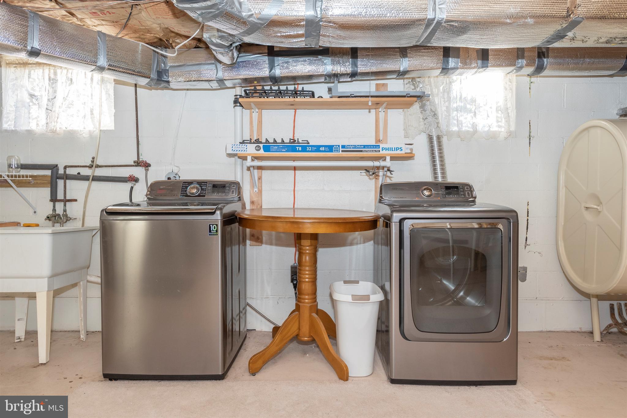 12013 Wolfsville Road Smithsburg, MD 21783 - Photo 41 of 55 Washer/Dryer Convey