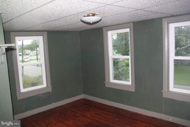 1910 Spring Road Carlisle, PA 17013 - Photo 8 of 16 Gallery Image 8