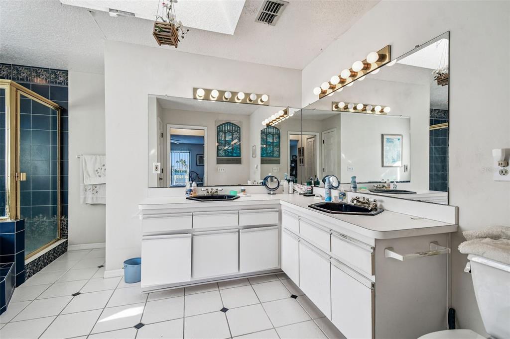 5970 Seaside Drive New Port Richey, FL 34652 - Photo 15 of 30