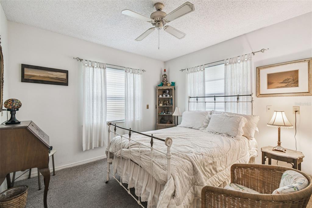 5970 Seaside Drive New Port Richey, FL 34652 - Photo 7 of 30