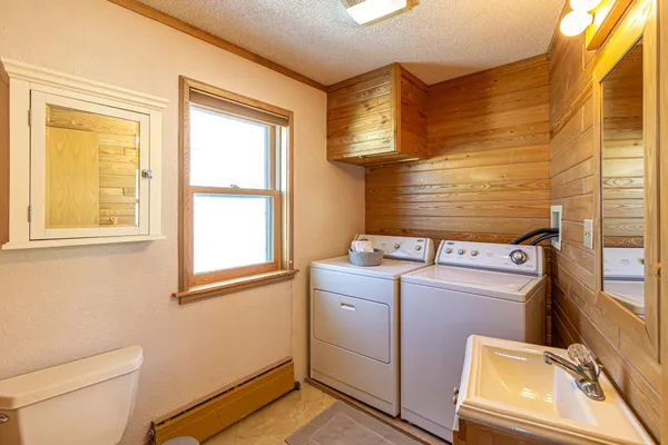 $205,000 | 23 West Harvey Street, Ely, MN 55731