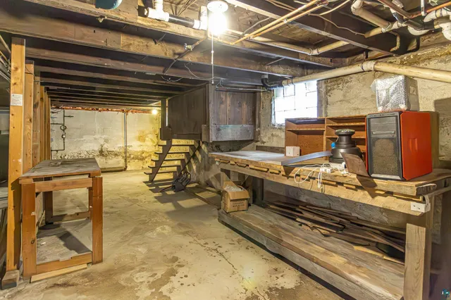 $205,000 | 23 West Harvey Street, Ely, MN 55731