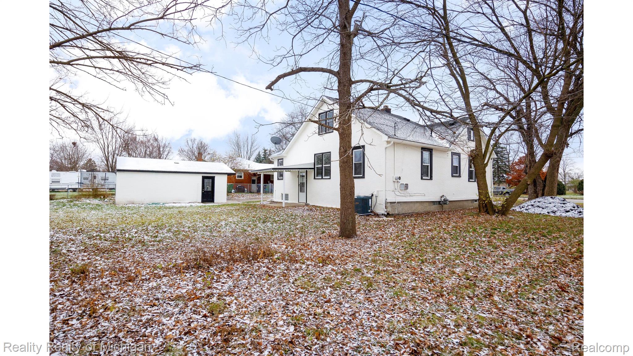 15257 Allen Road Southgate, MI 48195 - Photo 10 of 43 Gallery Image 10