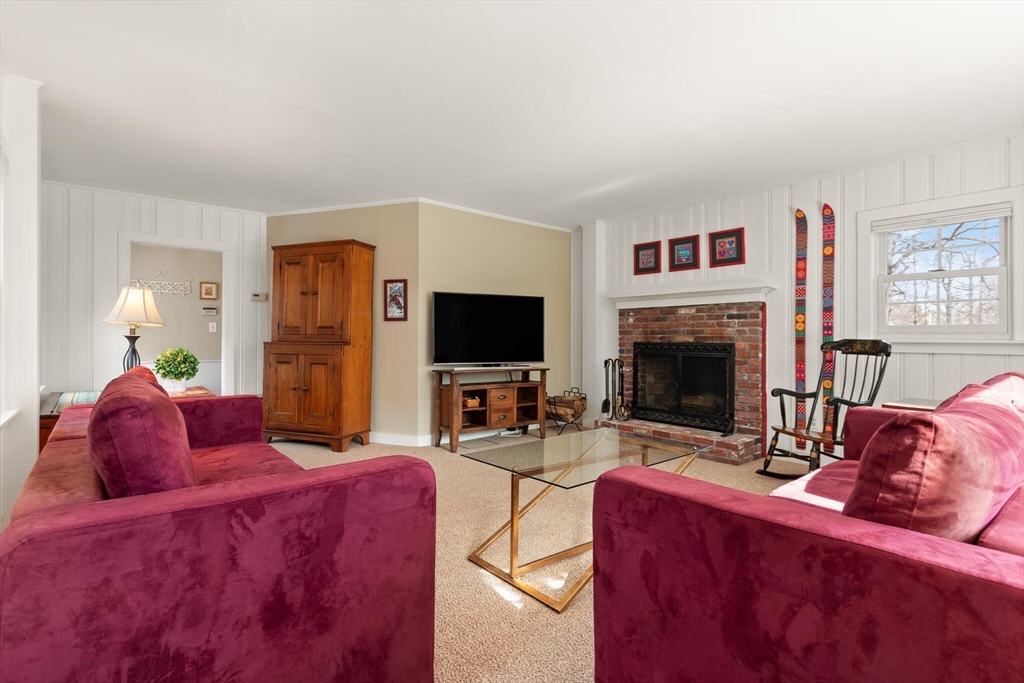 59 Main Street Westford, MA 01886 - Photo 17 of 29